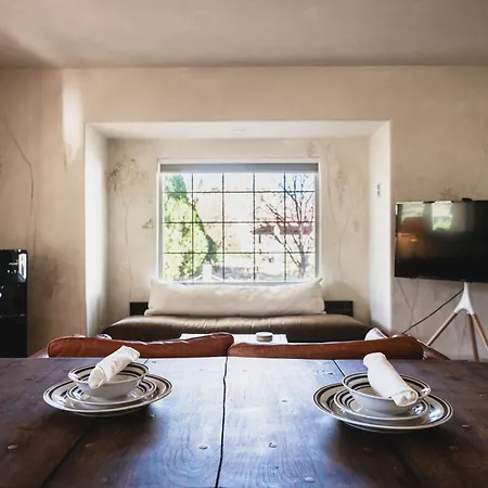 Secluded Designer Cottage - Sedona Wine Trail