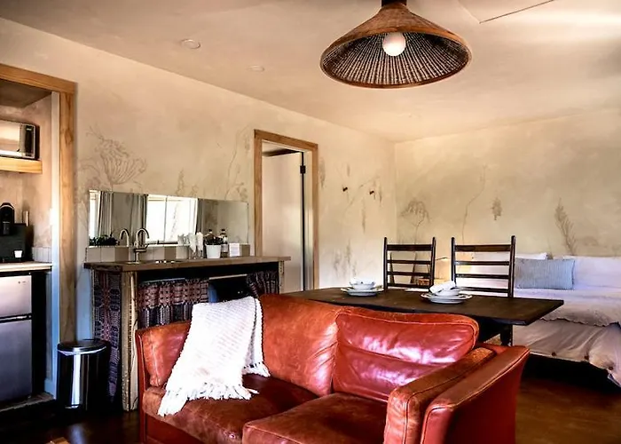 Secluded Designer Cottage - Sedona Wine Trail Pensión 3*