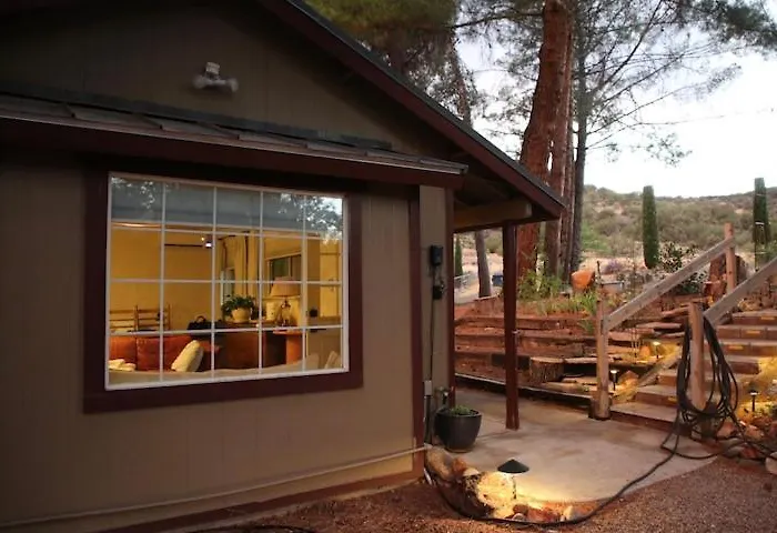 Secluded Designer Cottage - Sedona Wine Trail Pensión
