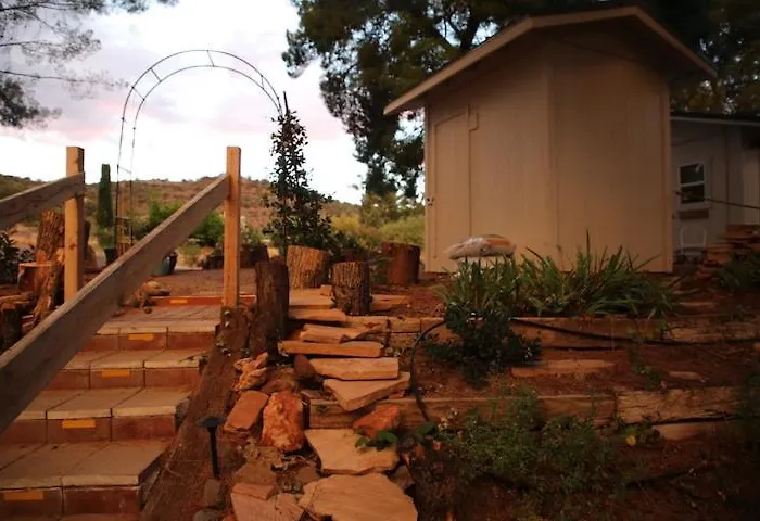 Secluded Designer Cottage - Sedona Wine Trail Pensión 3*