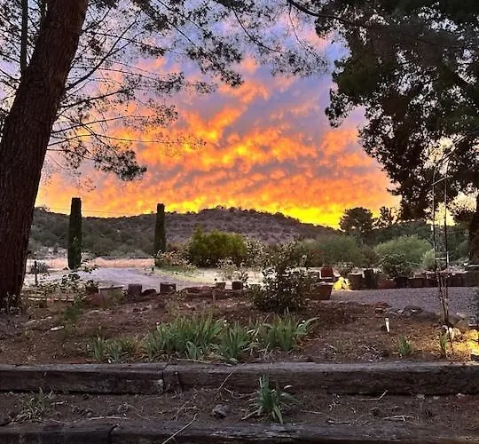 Pensión Secluded Designer Cottage - Sedona Wine Trail Cottonwood