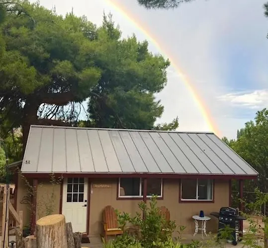 Secluded Designer Cottage - Sedona Wine Trail Pensión 3*