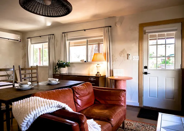 Secluded Designer Cottage - Sedona Wine Trail