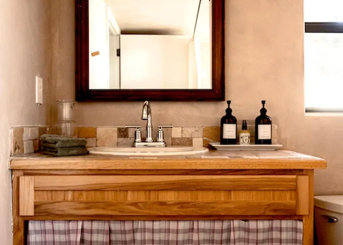 Secluded Designer Cottage - Sedona Wine Trail Pensión 3*